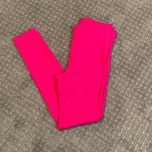 BNWOT Gap fit ribbed legging size small hot pink